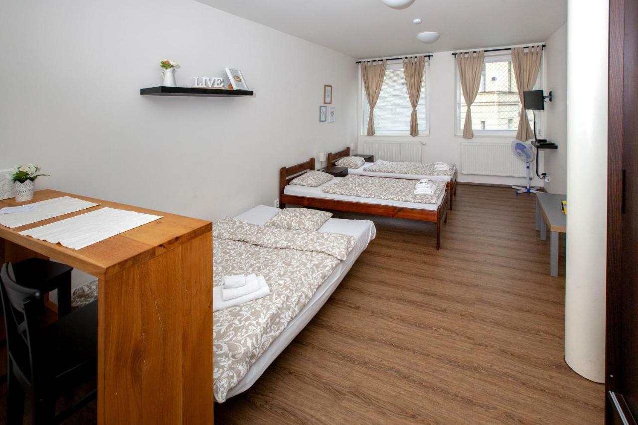 Zizkov Cosy Studio Apartments Prague Extérieur photo